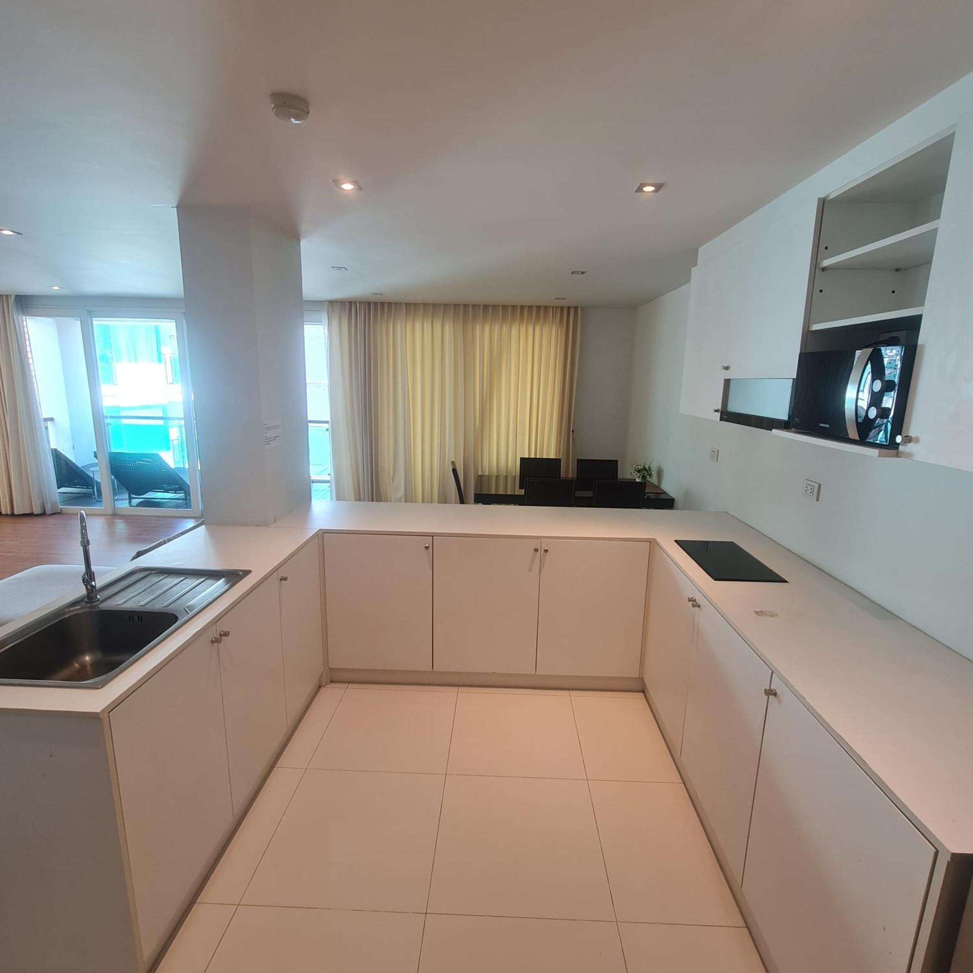 The Privilege Residence Patong Екстер'єр фото