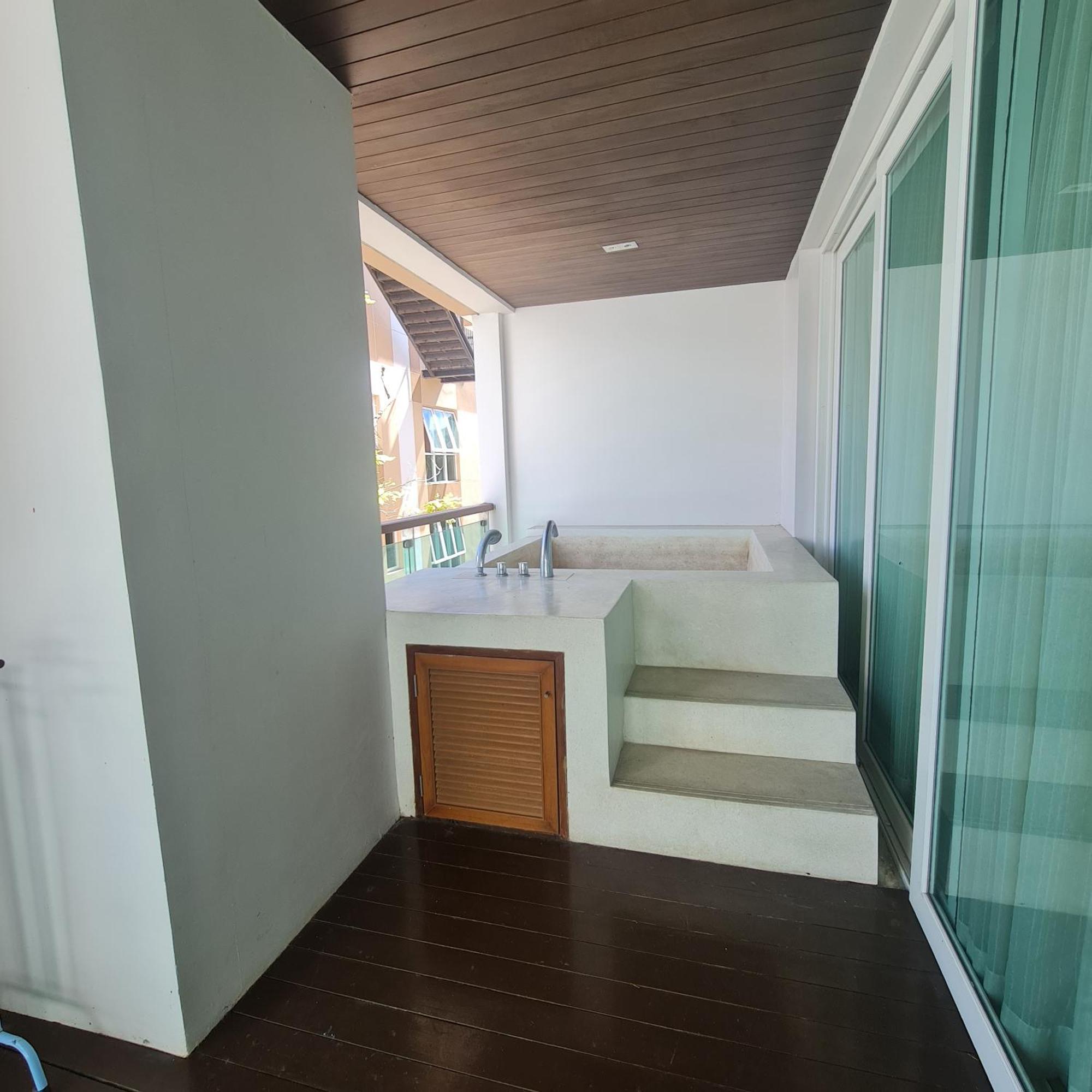 The Privilege Residence Patong Екстер'єр фото
