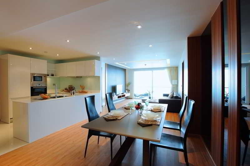 The Privilege Residence Patong Екстер'єр фото